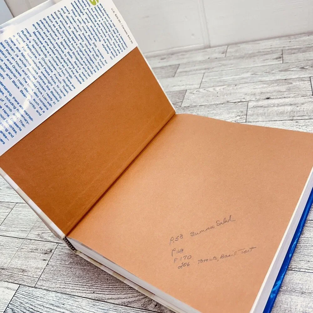 Sara Moulton Cooks at Home‎ - Hardcover Cookbook